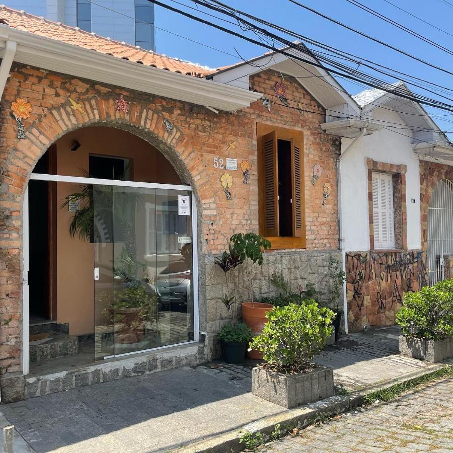 Casa De Tijolos Com Churrasqueira Vila Fechada เซาเปาโล ภายนอก รูปภาพ